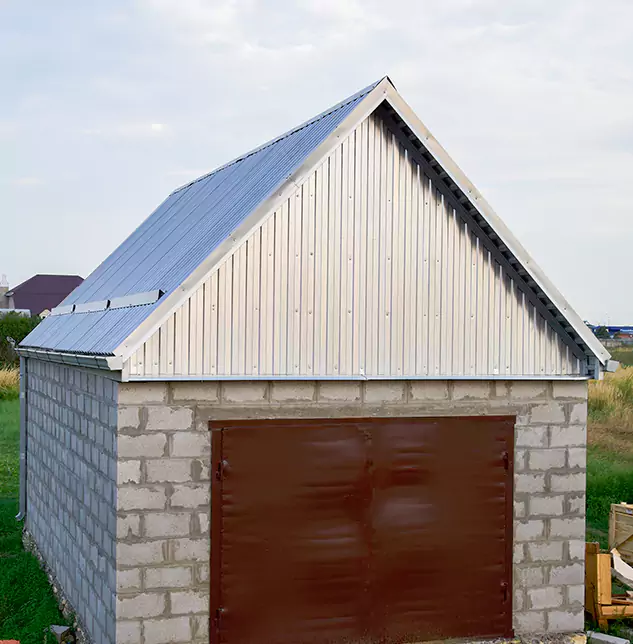 Trusted Garage Roof Repair Company: Keeping Albuquerque, NM Properties Sealed and Secure