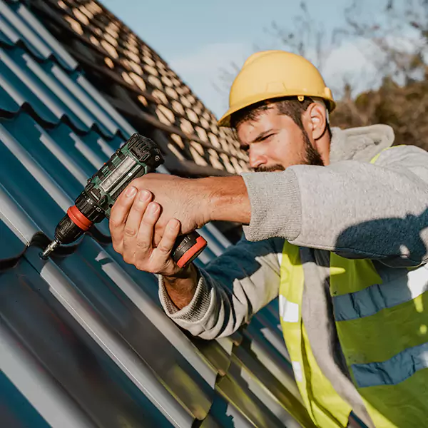 Why Albuquerque Homeowners Choose Albuquerque Roofing Co for Steel Roof Repair Service?